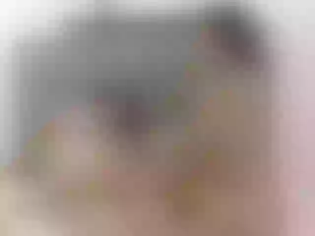 Live sex webcam photo for Emma-sweet69 #272932574