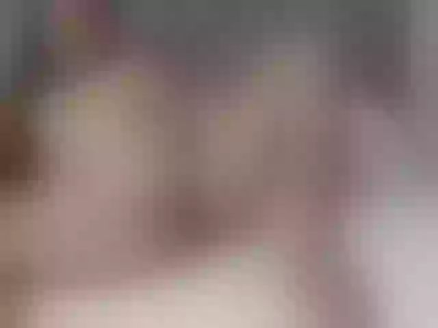 Live sex webcam photo for Emma-sweet69 #274222440