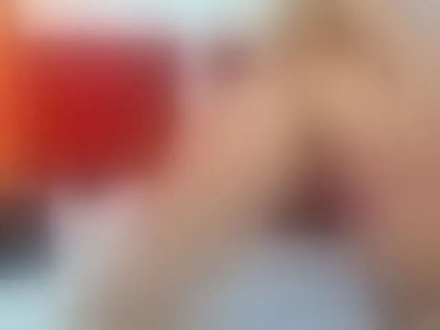 Live sex webcam photo for Emma-xoxo #278292190