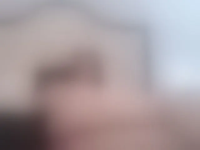 Live sex webcam photo for EmmaBaker #274667995