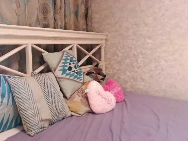 Live sex webcam photo for EmmaBlum #273086011