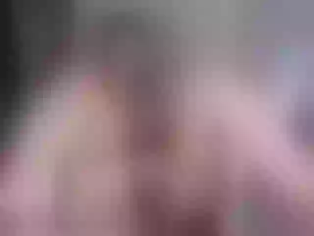 Live sex webcam photo for EmmaBryan #290965430