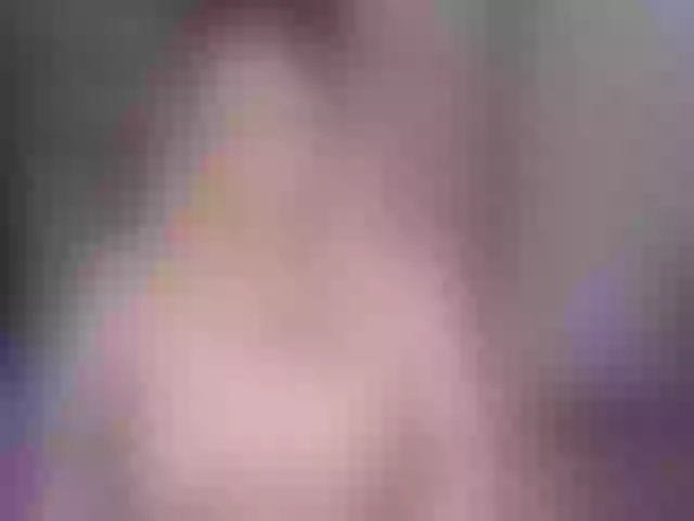Live sex webcam photo for EmmaBryan #291407106