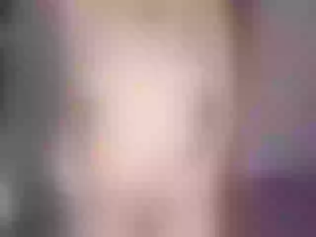 Live sex webcam photo for EmmaBryan #291597337