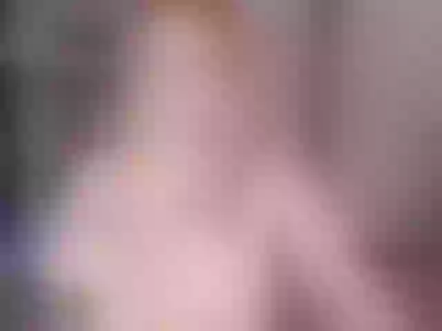 Live sex webcam photo for EmmaBryan #291911375