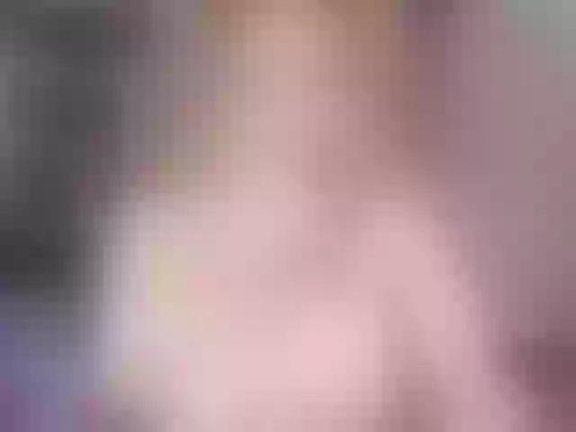 Live sex webcam photo for EmmaBryan #292251541