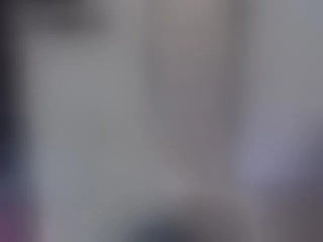 Live sex webcam photo for EmmaBryan #293197287