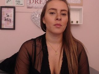 Live sex webcam photo for EmmaCollins #148899908