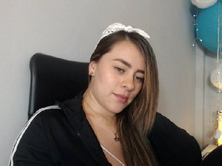 Live sex webcam photo for EmmaCollins #156058546