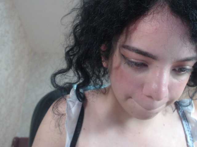 Live sex webcam photo for EmmaCowperr #290278726