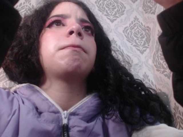 Live sex webcam photo for EmmaCowperr #290663274