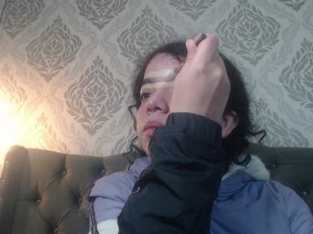 Live sex webcam photo for EmmaCowperr #290716747