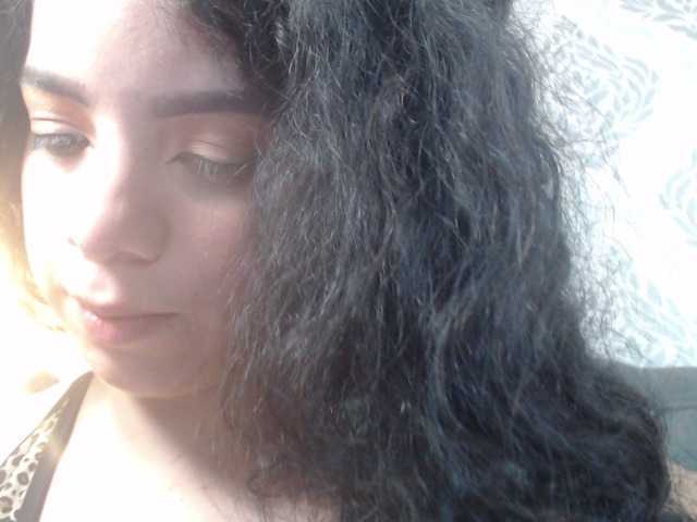 Live sex webcam photo for EmmaCowperr #290928890