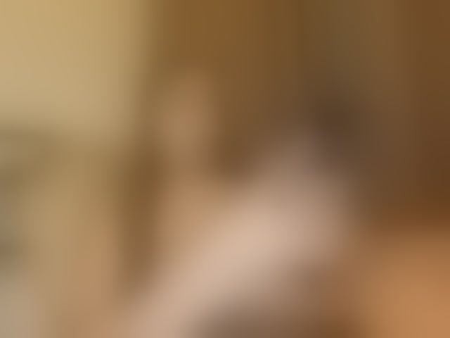 Live sex webcam photo for EmmaCoxx #293571294