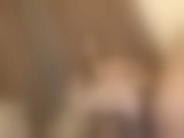 Live sex webcam photo for EmmaCoxx #293591943