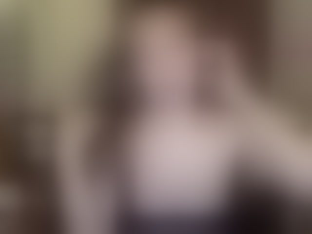 Live sex webcam photo for EmmaCoxx #293609805