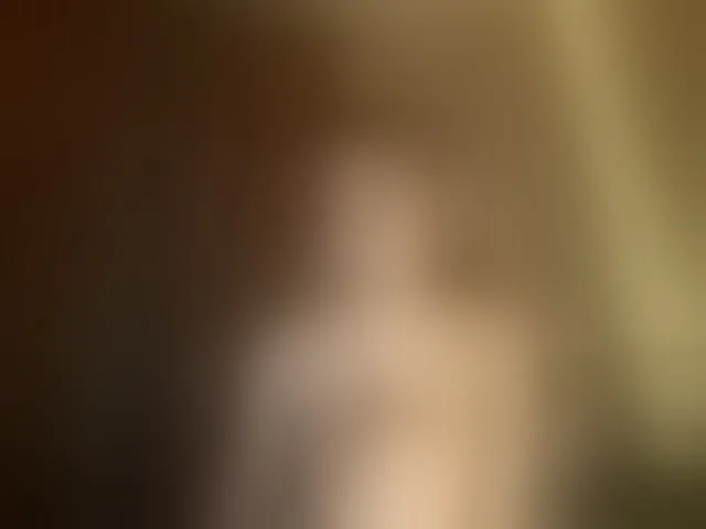 Live sex webcam photo for EmmaCoxx #293817040