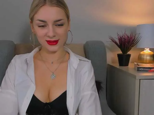 Live sex webcam photo for EmmaDaisy #276634306