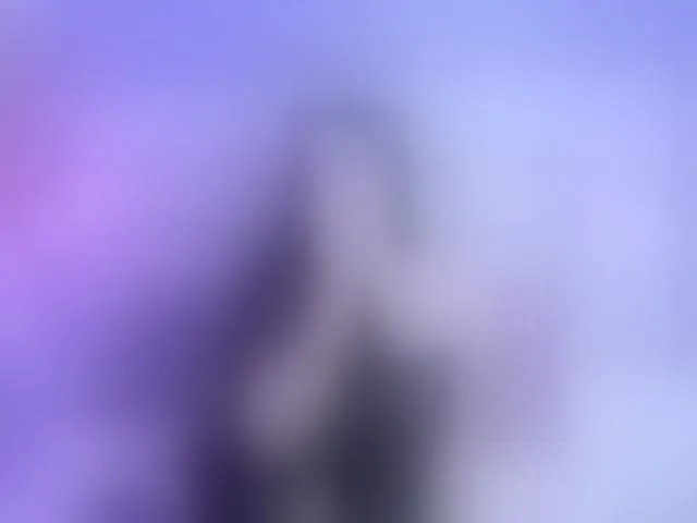 Live sex webcam photo for EmmaFoster #294182408