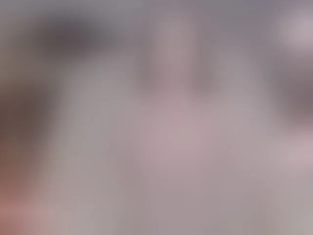 Live sex webcam photo for EmmaGray #276215392