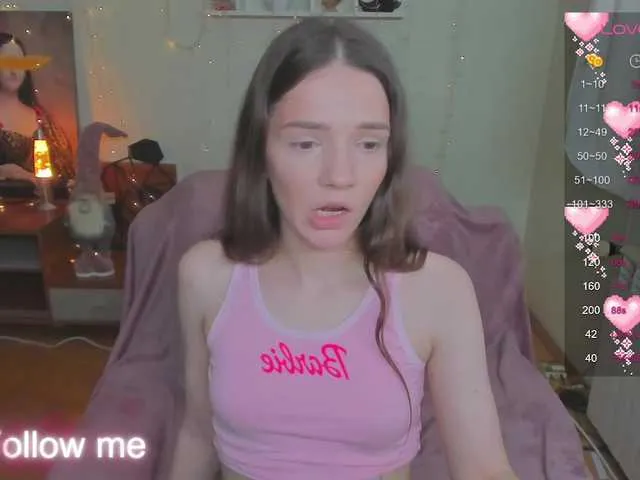 Live sex webcam photo for EmmaGray #277773464