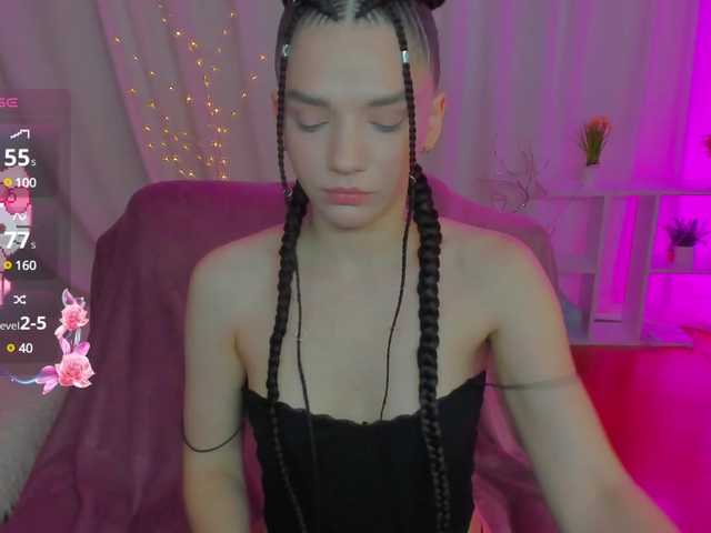 Live sex webcam photo for EmmaGray #290536224