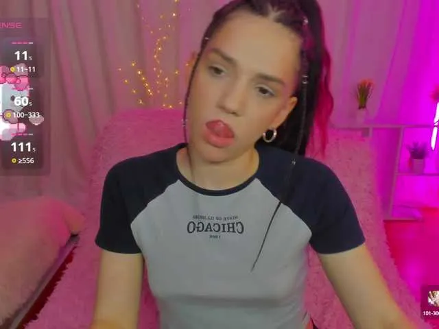 Live sex webcam photo for EmmaGray #290926303