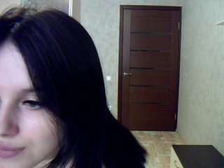 Live sex webcam photo for EmmaHarper #223020747