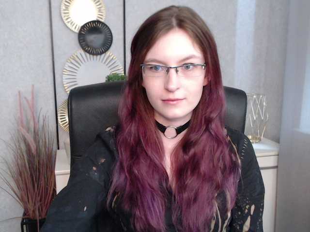 Live sex webcam photo for EmmaHeart #290038903