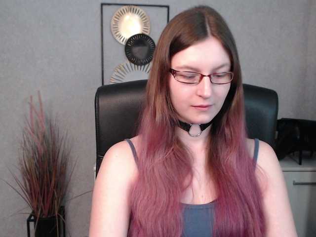 Live sex webcam photo for EmmaHeart #290900966