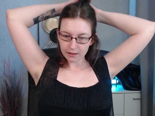 Live sex webcam photo for EmmaHeart #291251137