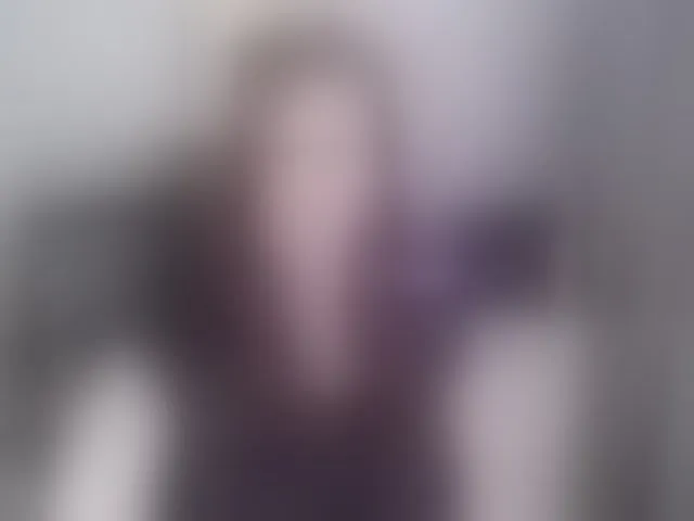 Live sex webcam photo for EmmaHeart #293163739