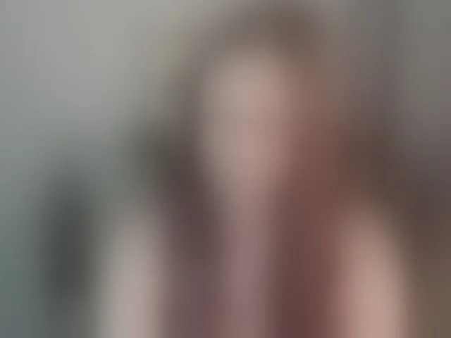 Live sex webcam photo for EmmaHeart #293330467