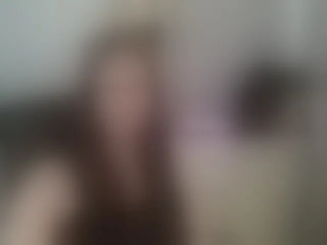 Live sex webcam photo for EmmaHeart #293904489
