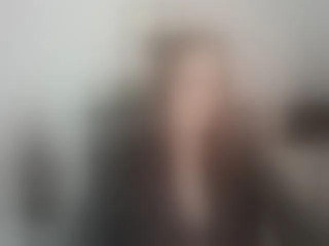 Live sex webcam photo for EmmaHeart #293913222