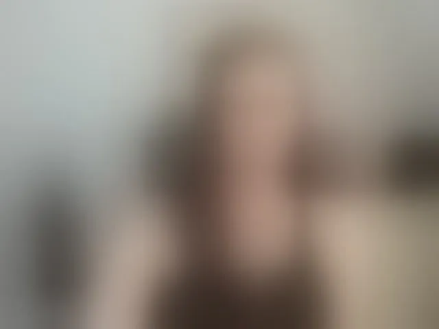 Live sex webcam photo for EmmaHeart #293919586