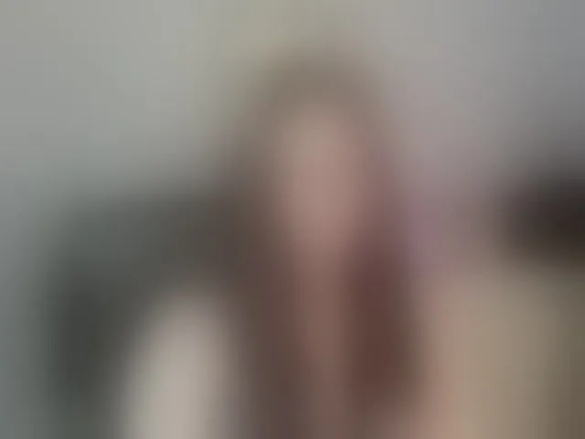 Live sex webcam photo for EmmaHeart #293947127