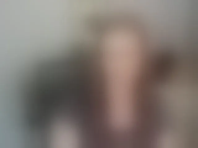 Live sex webcam photo for EmmaHeart #293984014