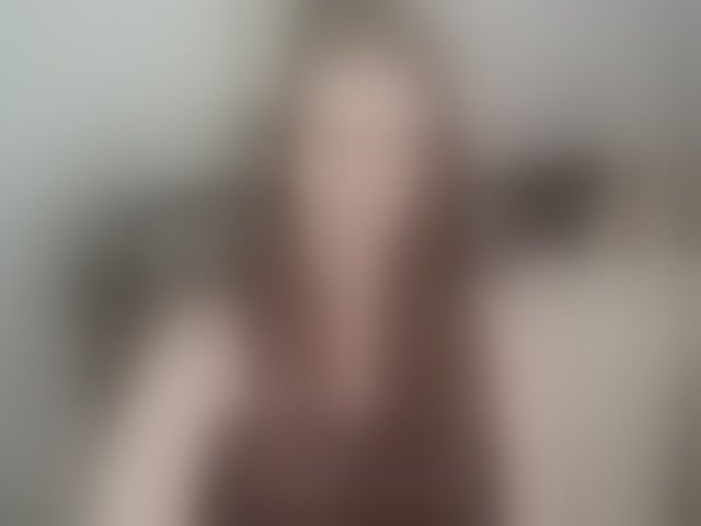 Live sex webcam photo for EmmaHeart #294129597