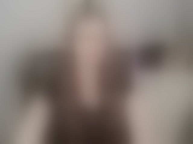 Live sex webcam photo for EmmaHeart #294139810