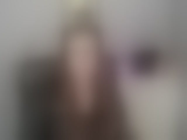 Live sex webcam photo for EmmaHeart #294197252