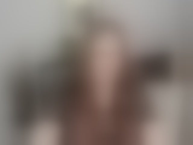 Live sex webcam photo for EmmaHeart #294302028