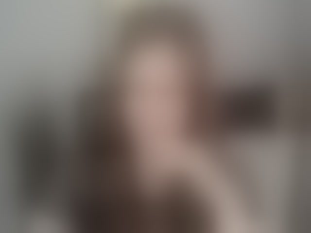Live sex webcam photo for EmmaHeart #294303119