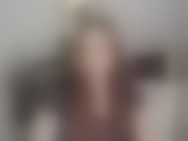 Live sex webcam photo for EmmaHeart #294312410