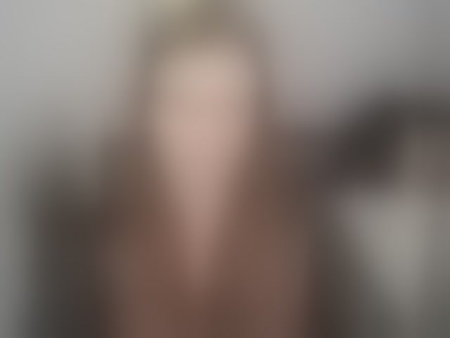 Live sex webcam photo for EmmaHeart #294337257