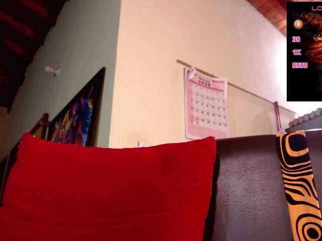 Live sex webcam photo for EmmaHenderson #290768872