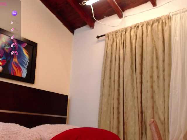 Live sex webcam photo for EmmaHenderson #290981287