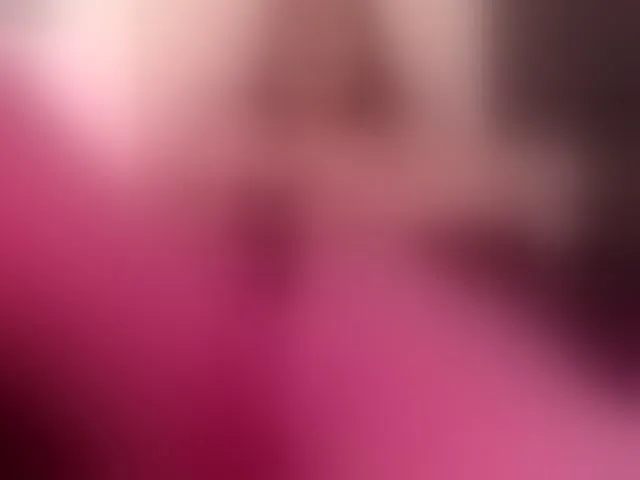 Live sex webcam photo for EmmaHenderson #293437574