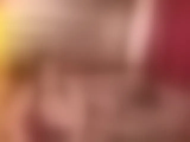 Live sex webcam photo for EmmaMelonie #292725879