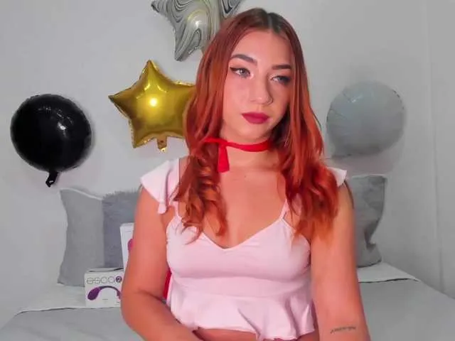 Live sex webcam photo for EmmaMillers #273320851